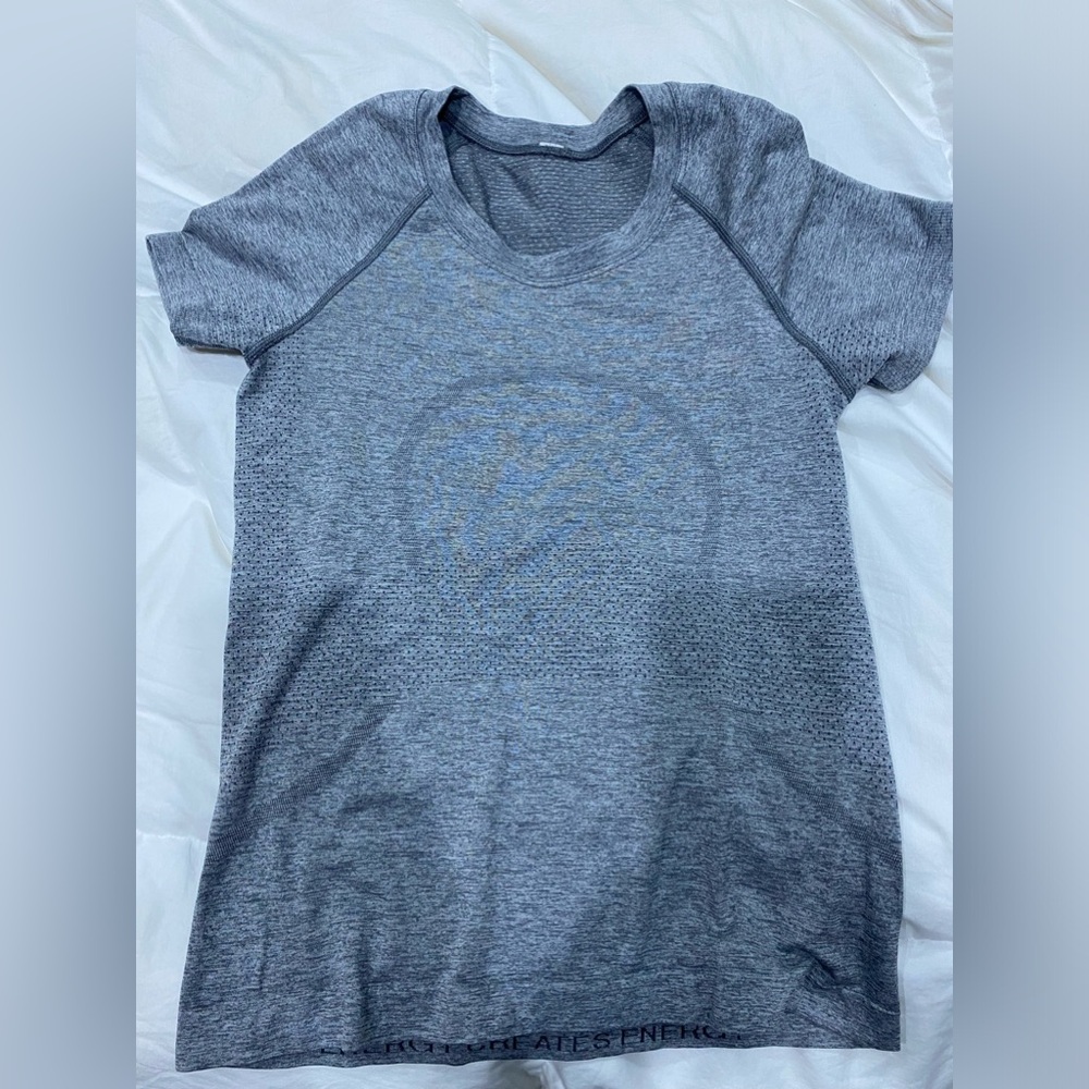 Lululemon Gray Swiftly Tee T Shirt 6